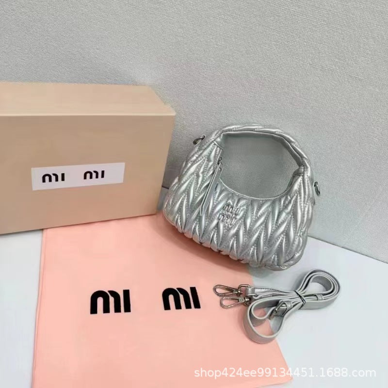 Miu Home Nuevo bolso de empanadillas de mano, Bolsa de mano de comercio exterior, Bolso de mujer, Mini bandolera de un solo hombro, Hilos bordados Caseros con nubes plisadas