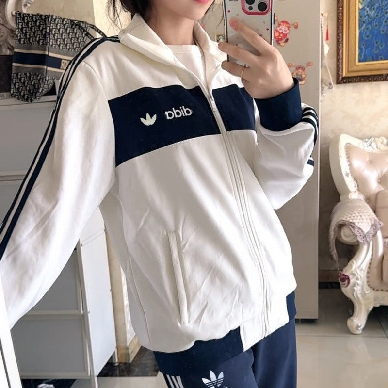 Chaqueta De Cuello Alto Mujer AD | Tres Rayas