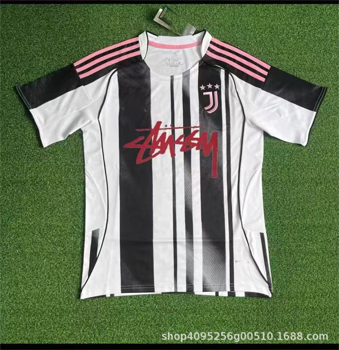 Venta al por mayor transfronteriza para Países Bajos, Alemania, Francia, Italia, Flamengo, Italia, envío gratuito para una camiseta de fútbol