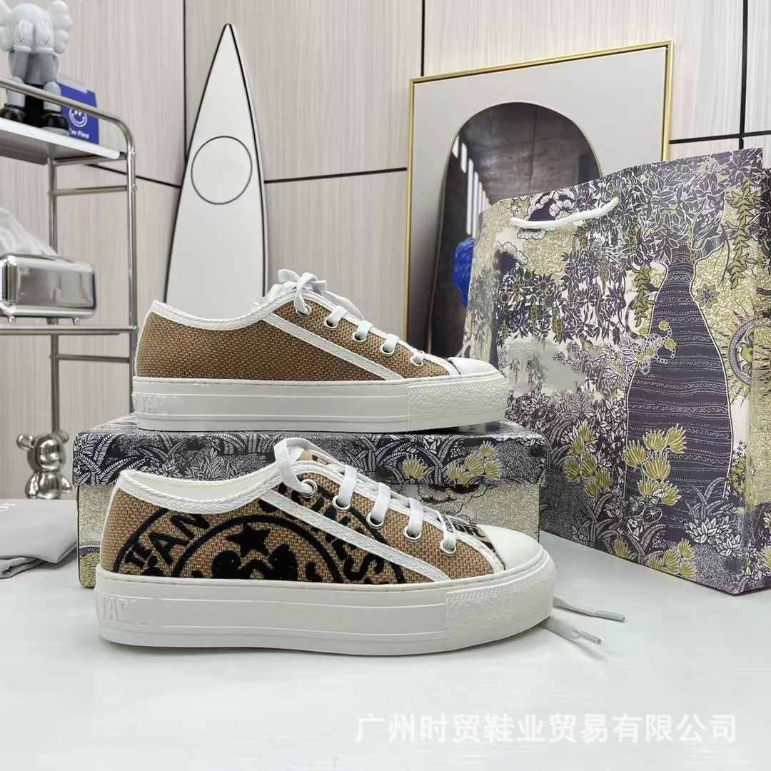 Zapatos de lona con bordado con letras, zapatos casuales versátiles con cordones de mujer con plataforma de relieve para el día a día