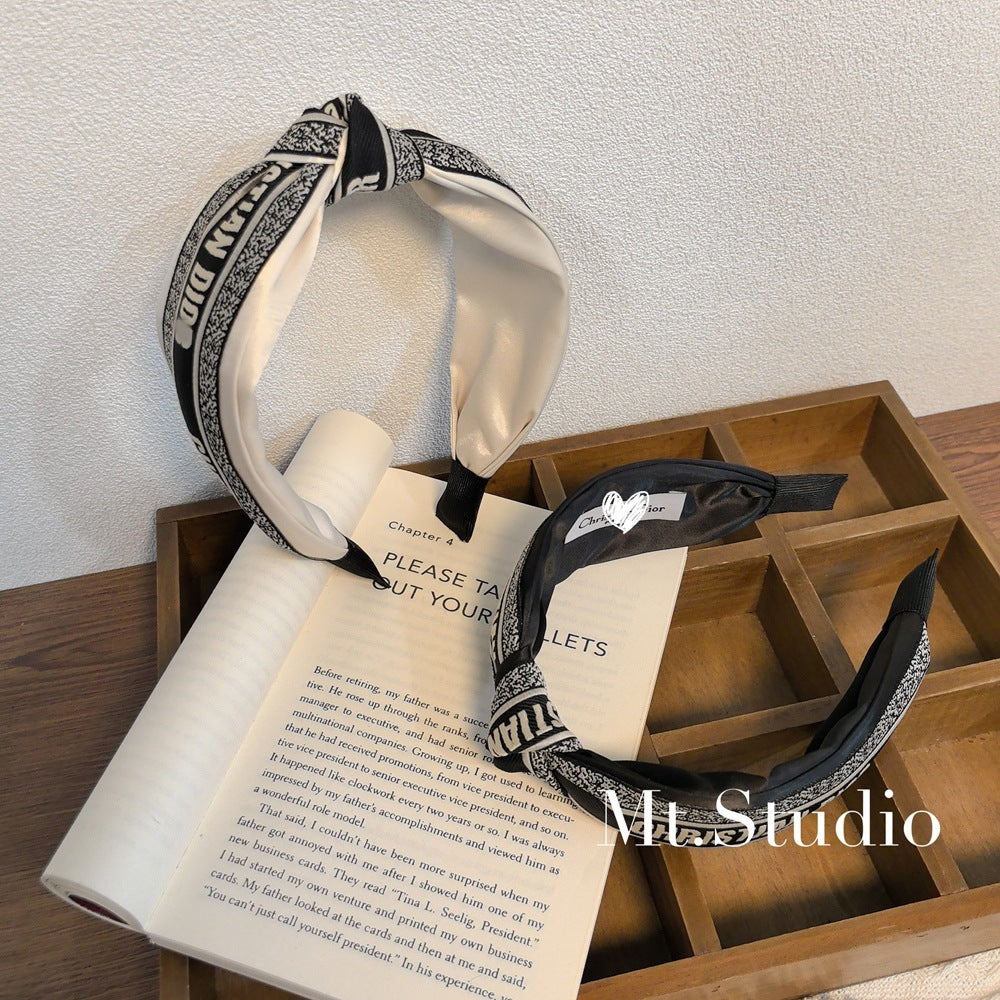 Diadema Vintage Mujer Nudo Borde Ancho Blanco Negro | LuxuryMarkt