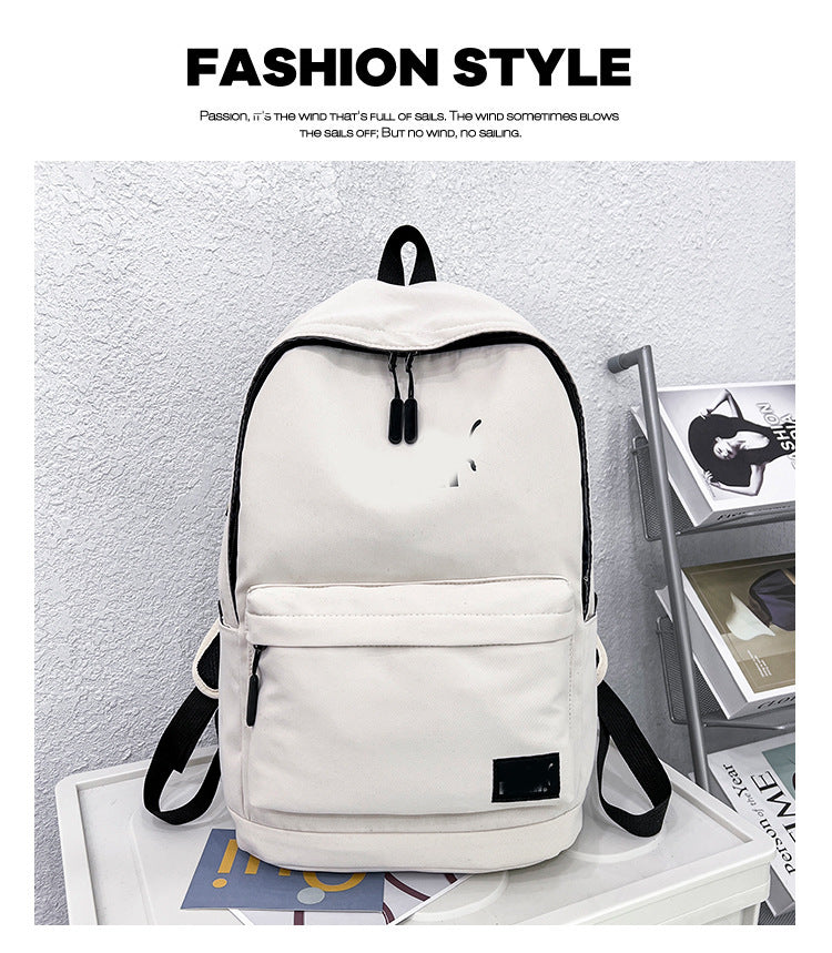 Una mochila de nylon moderna de dropshipping, mochila estampada de gran capacidad y con estampado elegante, mochila de estudiante universitario con alfabeto para la vuelta al cole