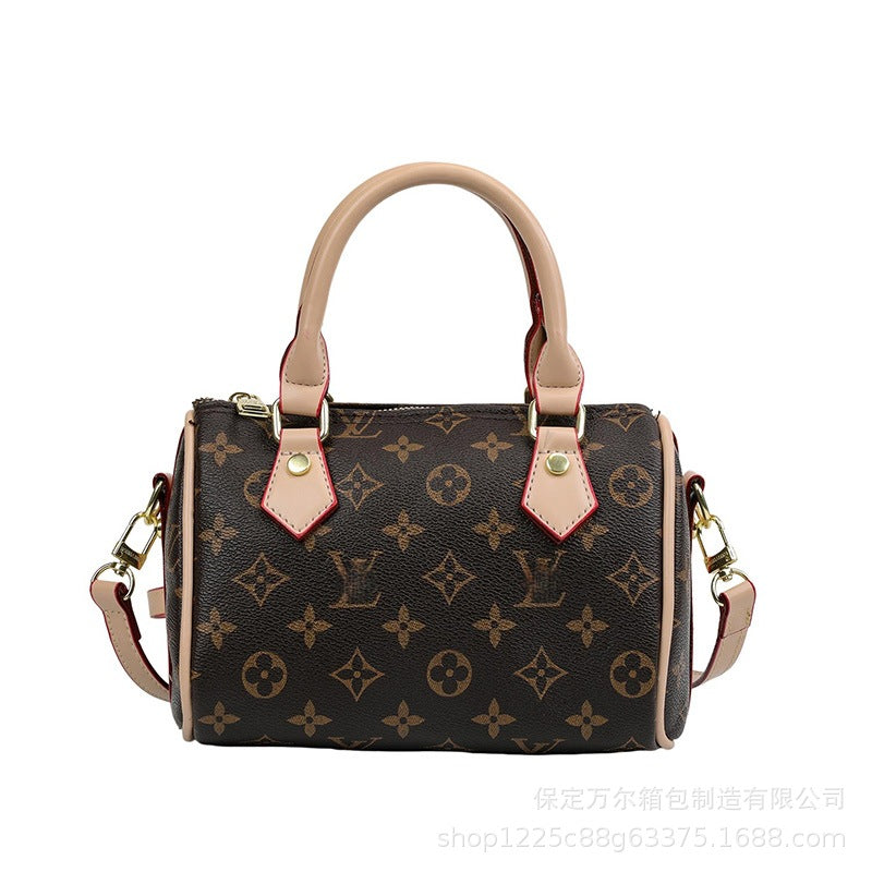 Bolso de almohada Boston con monograma en relieve con patrón de lichi para desplazamientos, bolso de mano portátil de gran capacidad, de un solo hombro y bandolera para mujer de un solo hombro