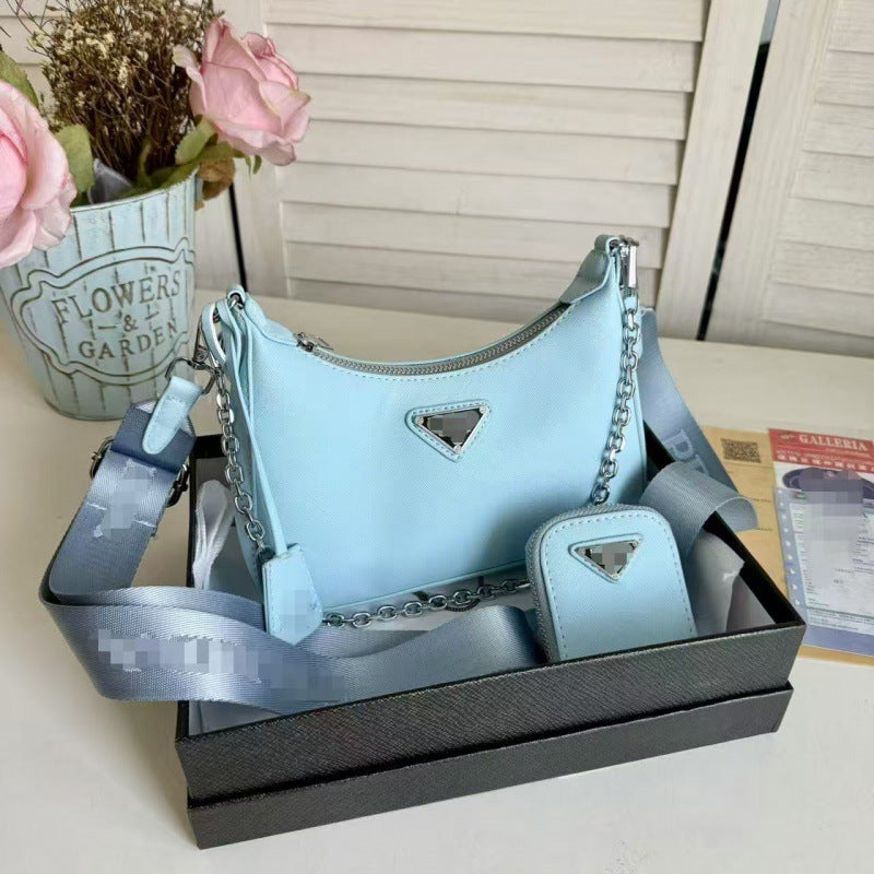Crescent Bag Bolsa de mujer 2025 Nueva bolsa cruzada de alta gama versátil para desplazamientos informales de un solo hombro