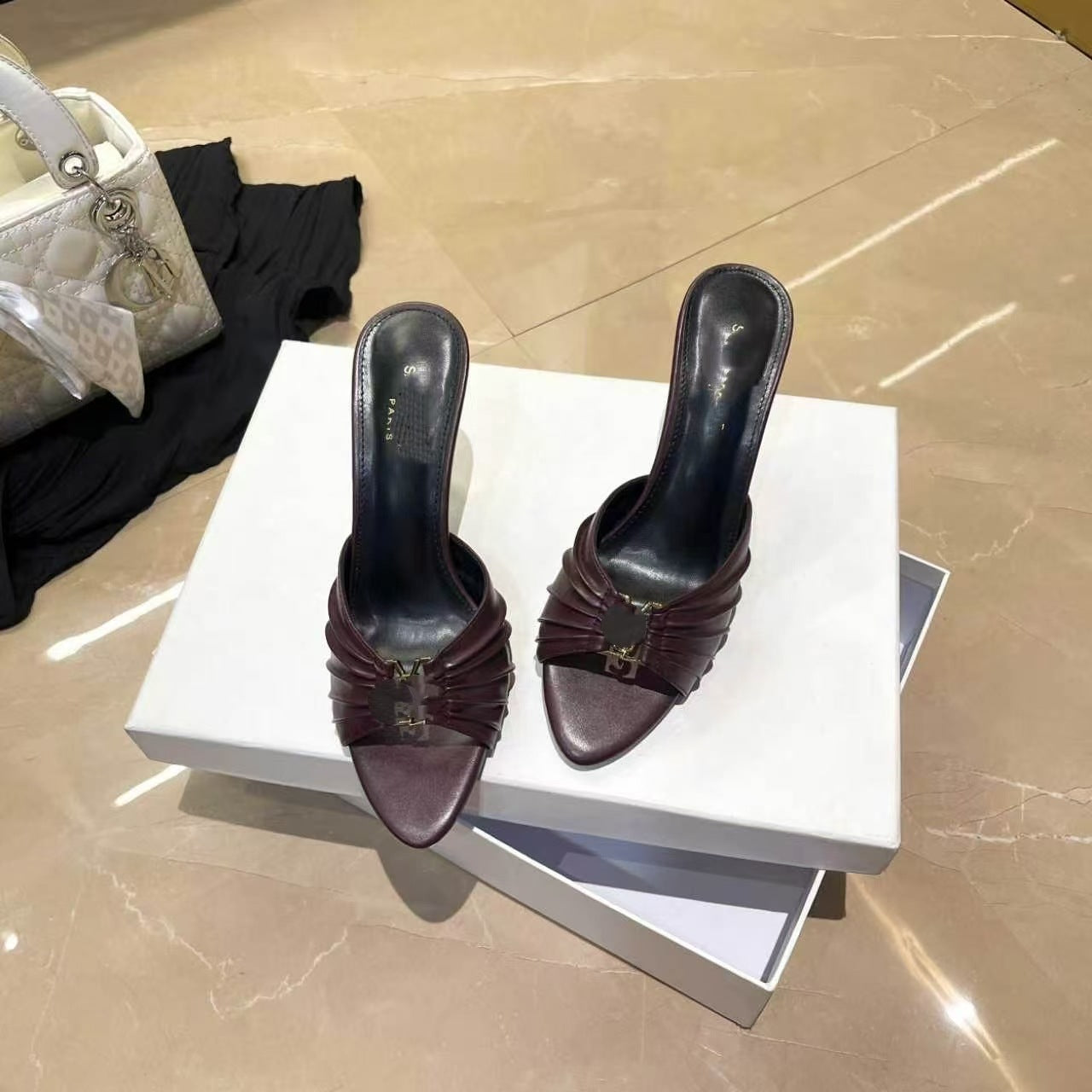 Versión de alta gama de YS, zapatillas de tacón de punta de YS para mujer, sandalias puntiagudas de tacón alto sexys