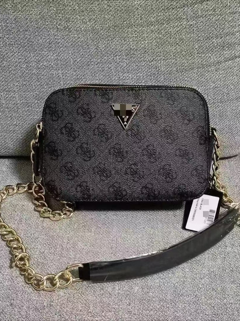 G Chain Camera Bag | Quilted Design