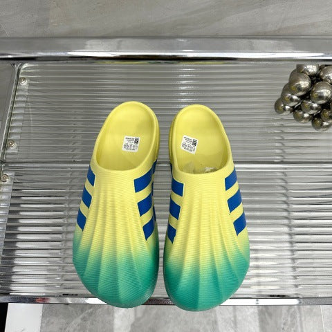 Putian new mind-001 nueva EVA zapatillas de punta cerrada ganchos 2026 para exteriores transfronterizos transpirables de suela gruesa