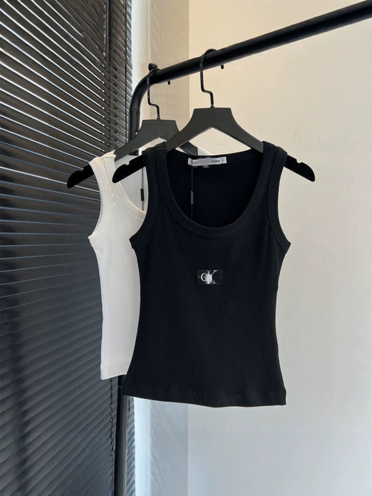 Conjunto de chica atractiva de marca C más vendido de Jennie para adelgazar y atractiva, parche corto con letras bordadas para chaleco de mujer de viaje