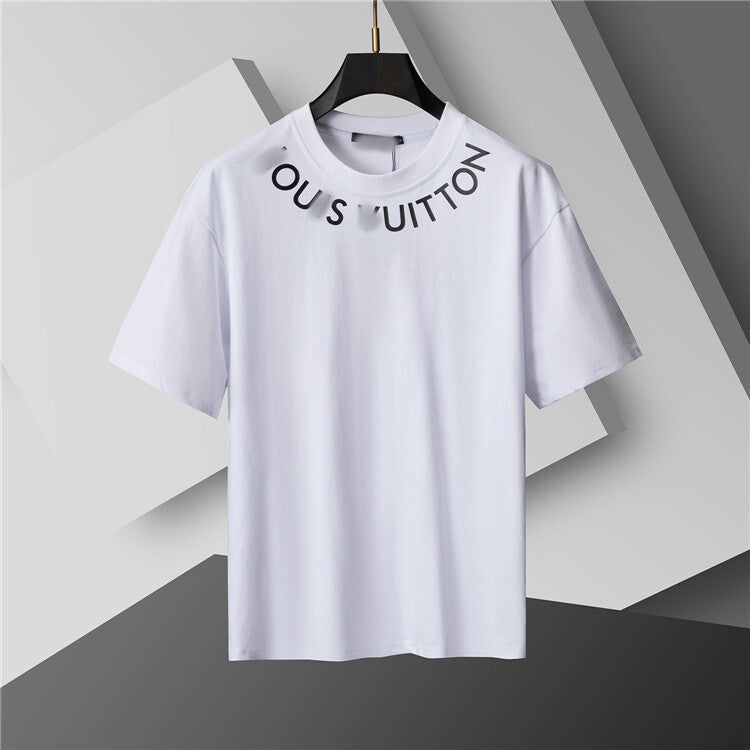 Versión correcta de 2026 de la nueva camiseta ligera de lujo de verano, camiseta de manga corta de cuello redondo y versátil para hombres y mujeres, países extranjeros de Europa y Estados Unidos