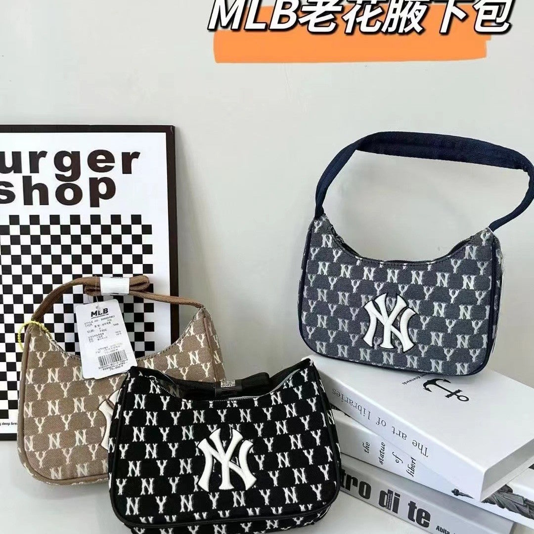 Bolso de la MLB coreana edición completa en relieve en relieve bolso sencillo de NY de moda versátil casual para mujer, novedad