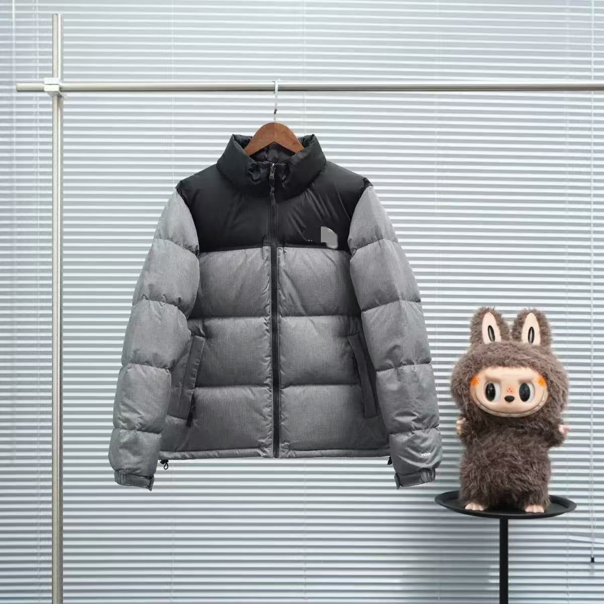 Gesteppte TNF-Jacken und -Westen | Diverse Designs