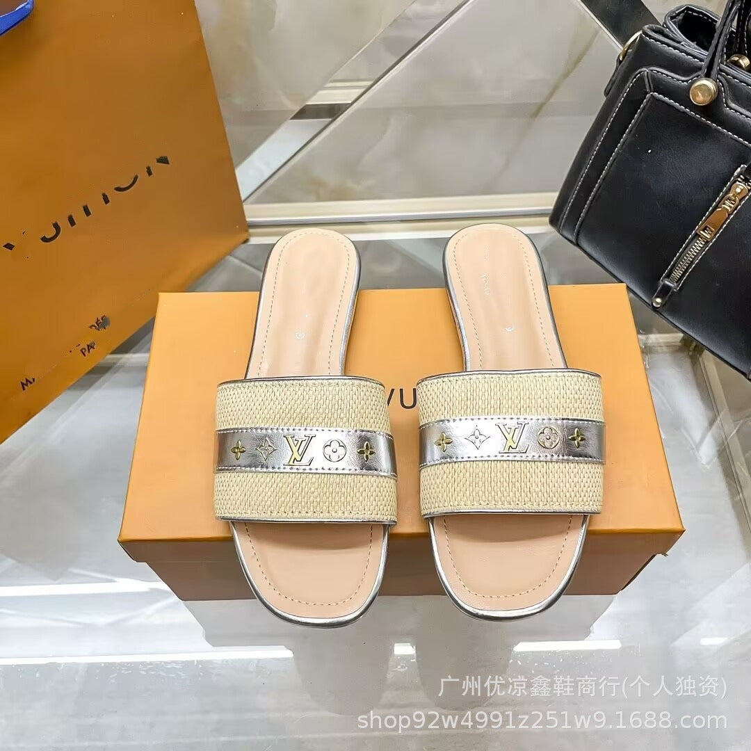 Sandalias Planas Monogram Mujer | Punta Descubierta | Verano 2026