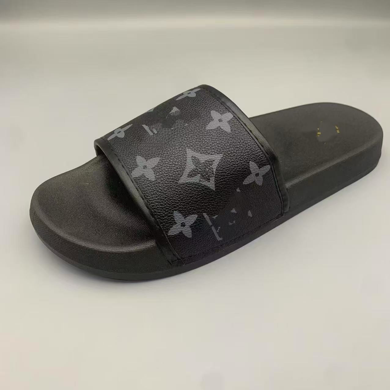Zapatos de lujo ligeros de lujo de estilo americano de comercio exterior transfronterizo, zapatillas de hombre muy vendidas, zapatillas versátiles para pareja de hombre, ropa exterior de mujer, alto valor estético