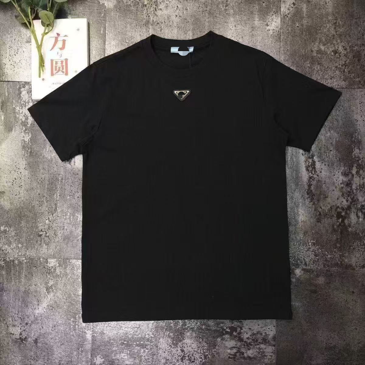 Camiseta PRA | Unisex Placa Metálica | Manga Corta