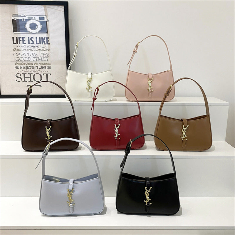 Bolso pequeño de alta gama para mujer, nuevo bolso de cuero suave y moderno en las axilas 2025, bolso baguette elegante para mujer, bolso de un solo hombro