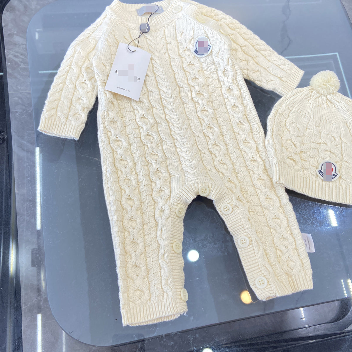 Unisex Knitted Baby Romper M | Cable Knit and Long Sleeve