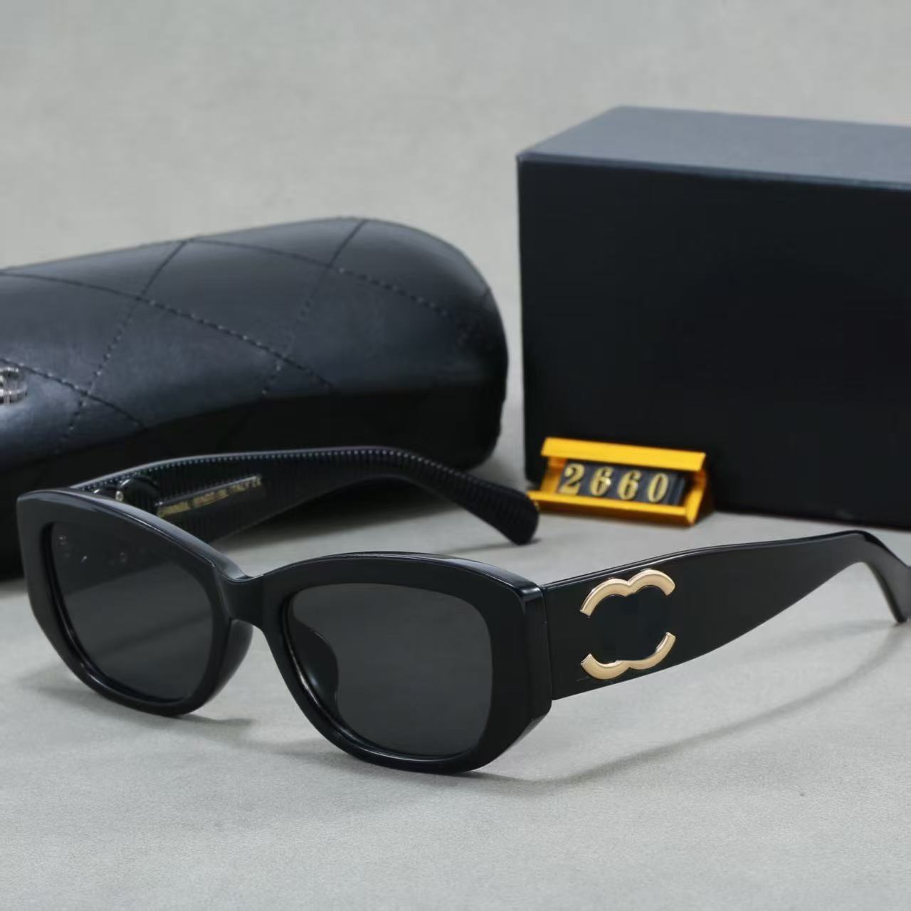 Xiaochanfeng Gafas de sol Double C para mujer, Gafas de sol más vendidas de celebridades de Internet Xiaohongshu para hombres, Bestseller en directo, 2660 Nuevo Estilo