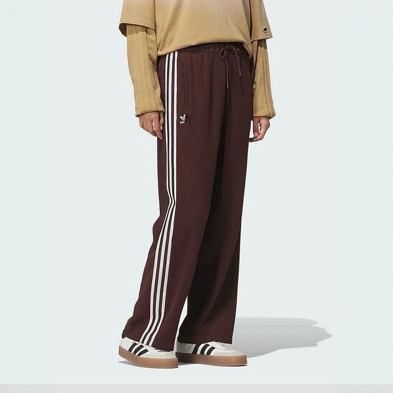 Women's Two-Piece High-Neck Sport Set