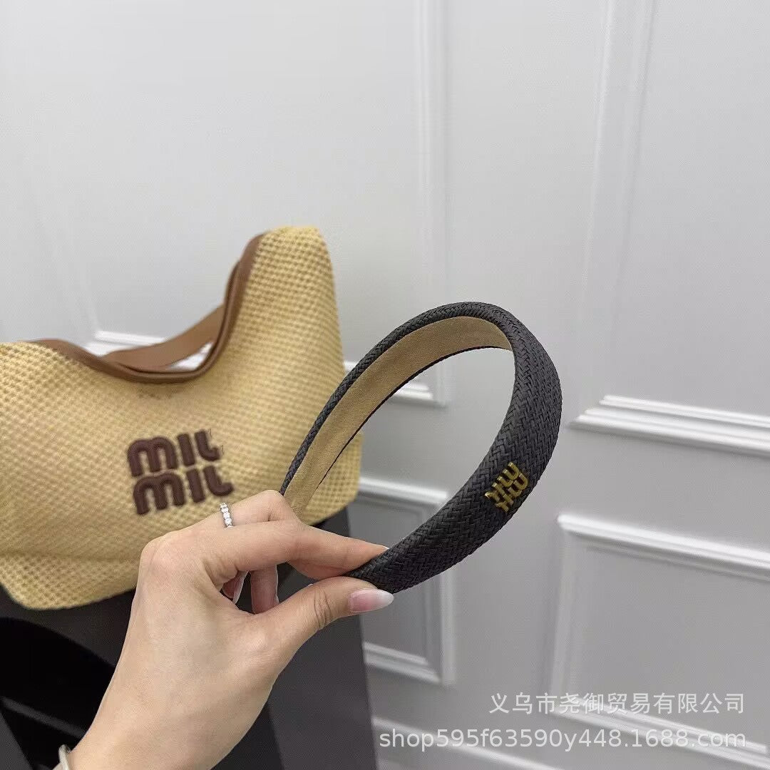 Nueva cinta de alta gama de moda MM, diadema alta y de borde ancho, pasador sencillo para lavar la cara para mujeres con goma