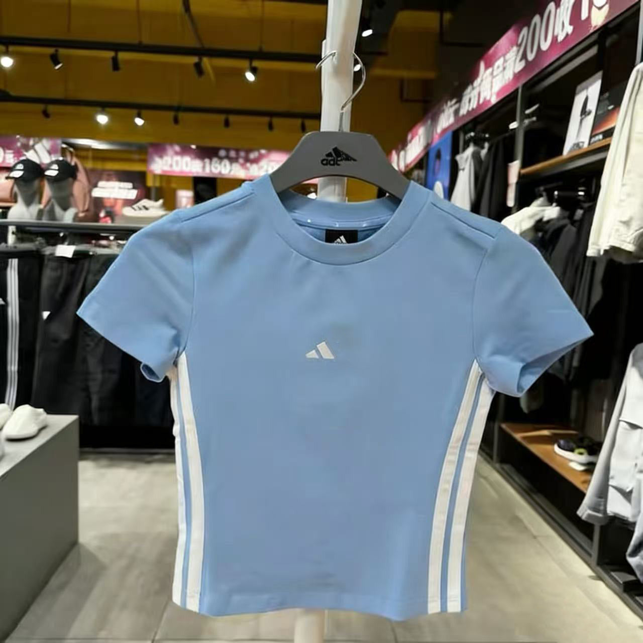 Camiseta Adidas Deportiva Mujer Tres Tiras Verano