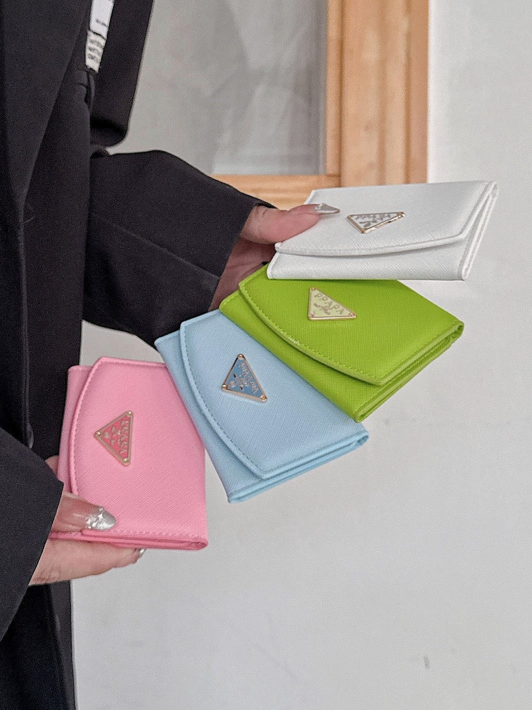 Bolso Mujer Arco Plegable con Caja Regalo Elegante | LuxuryMarkt
