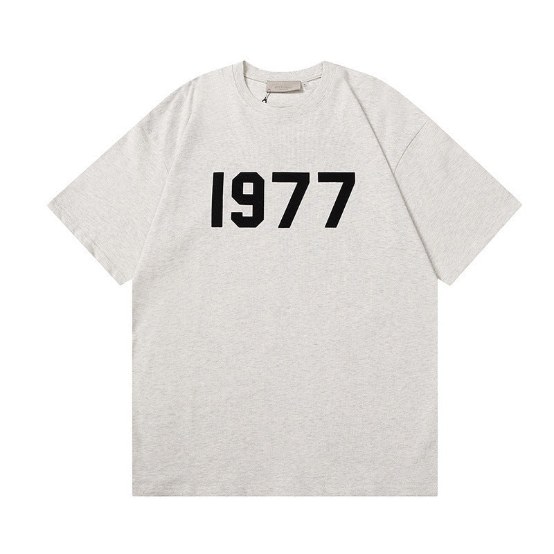 Camiseta FOG Line 1977 Unisex | Cuello Redondo Manga Corta 2026