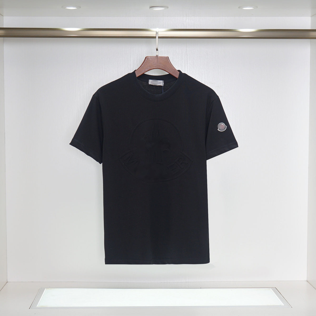 Camiseta Bordada Hombre MON | Cuello Redondo