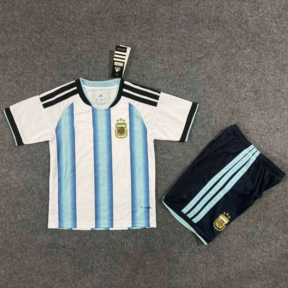 Set de camisetas de fútbol infantil de la Copa del Mundo 2627 para Brasil, Portugal, Italia, Alemania y Japón Conjunto al por mayor y personalizado
