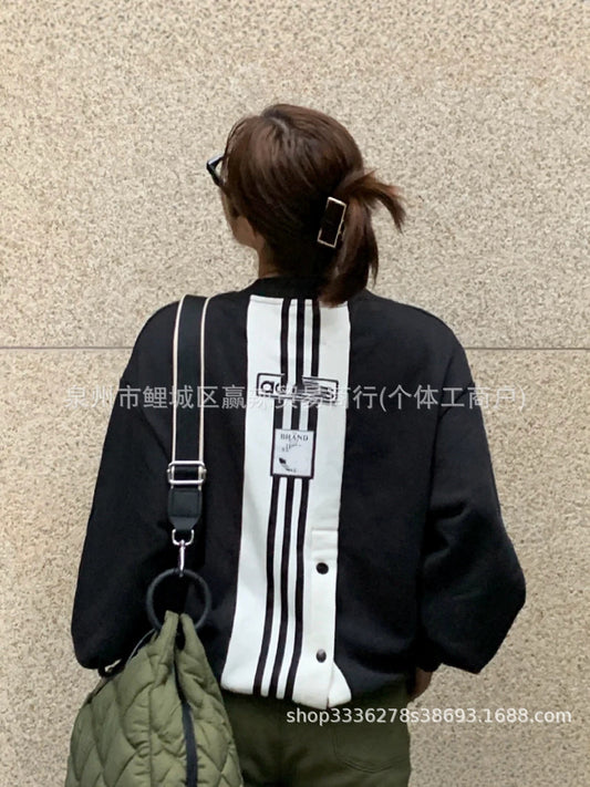 AD Sweatshirt | Three Stripes And Loose Fit