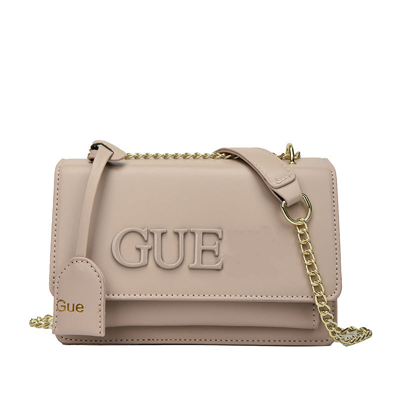 Litera de cadena texturizada de estilo extranjero 2023, solapa de cadena de verano premium, gran capacidad, de gran capacidad, un solo hombro, un solo hombro, un nuevo bolso versátil de moda para mujer