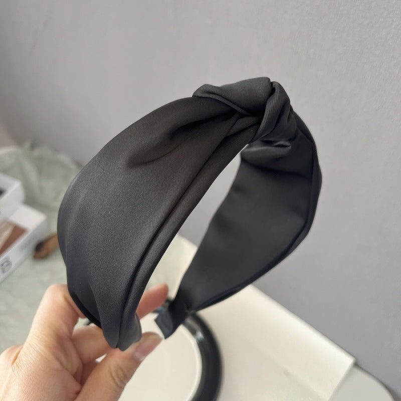 Diademas de satén de alta gama europeas y americanas con tejido cruzado, diademas lisas de borde ancho, pinzas planchadas, elegantes accesorios triangulares para el cabello