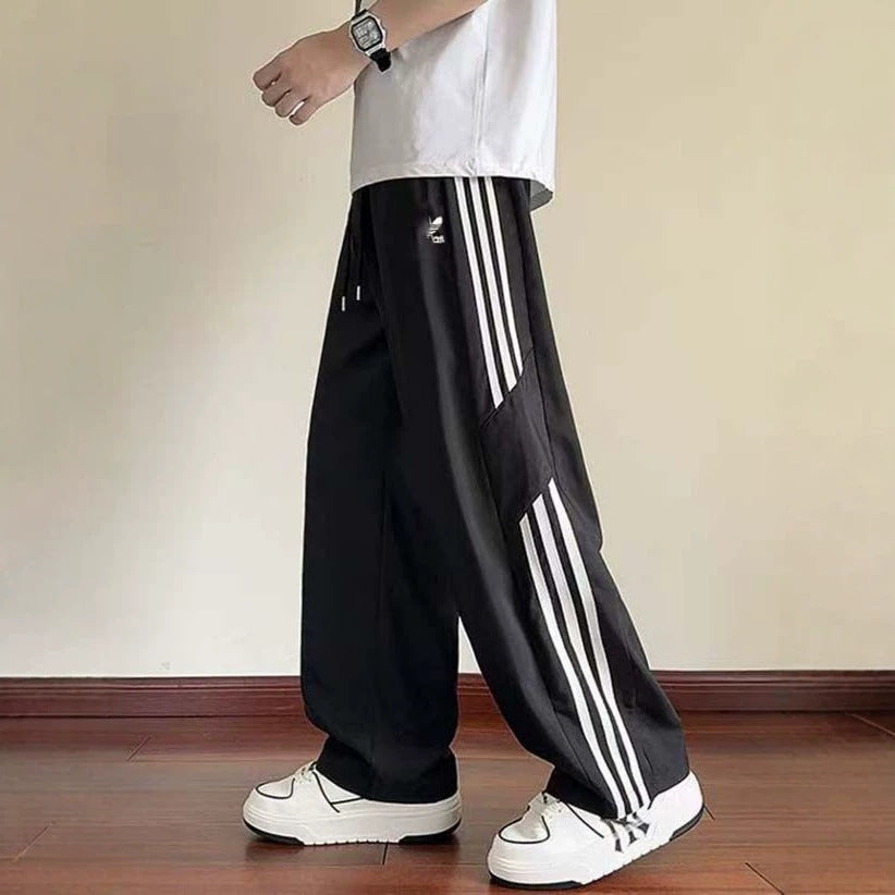 Three-Stripe Pants A | Casual Wide Leg