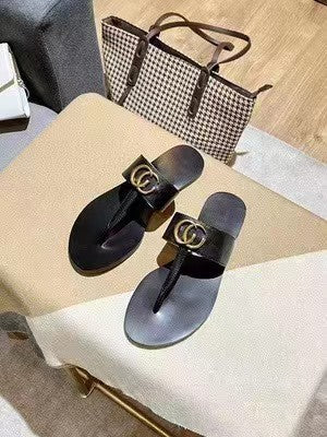 2023 Nuevas zapatillas de comercio exterior europeas y americanas Zapatillas planas de mujer Zapatillas de mujer Casual versátil de dedos abiertos, sandalias V
