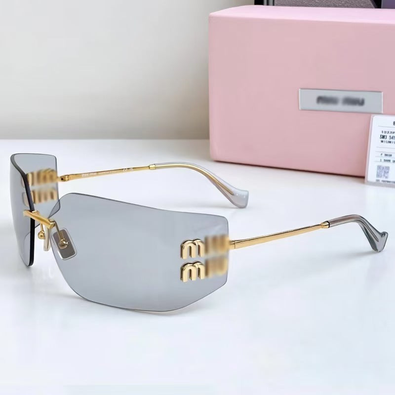 Nuevas gafas de sol sin montura y gafas de sol, estilo celebridad de 54 años, gafas pequeñas retro y elegantes que realzan la cara