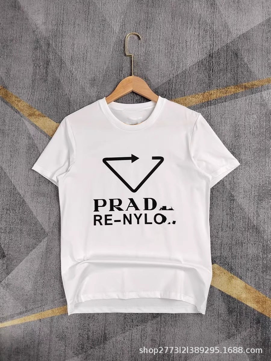 Camiseta informal informal de cuello redondo y suelta de cuello redondo con estampado de letras a la moda, camiseta versátil a juego para pareja