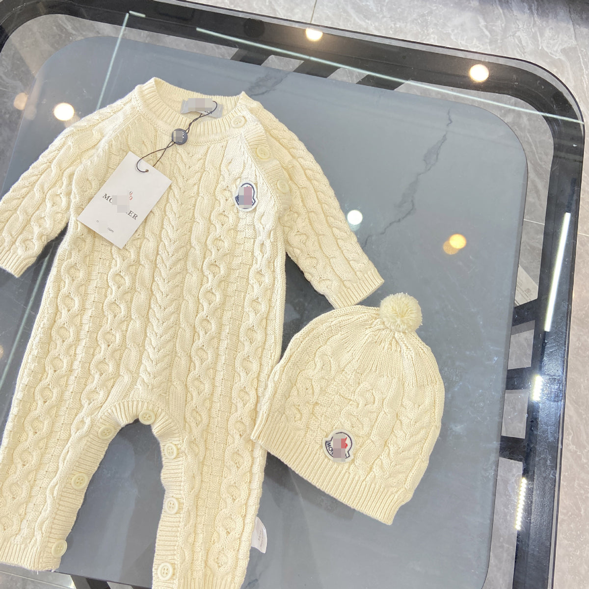 Unisex Knitted Baby Romper M | Cable Knit and Long Sleeve