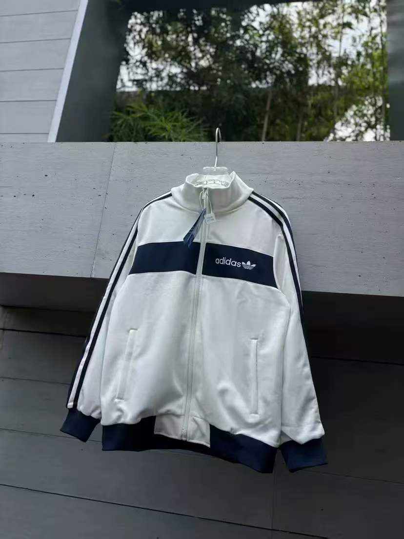 Chaqueta De Cuello Alto Mujer AD | Tres Rayas