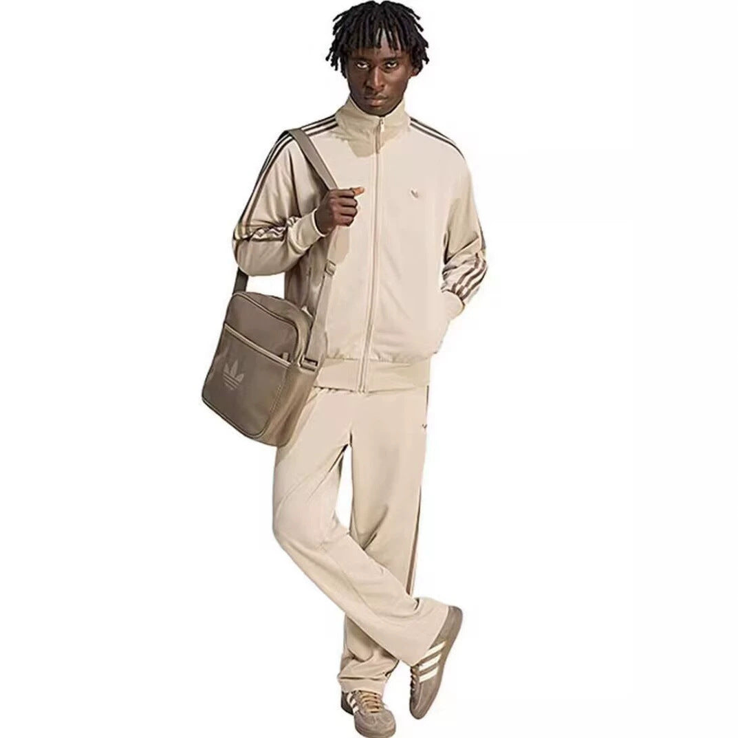 ADI Sportanzug mit drei Streifen | Unisex-Jacke und -Hose
