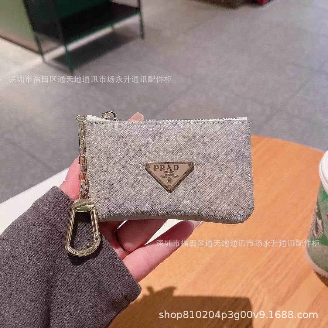 Bolso Pequeño Triangular PRA | Monedas y Tarjetas