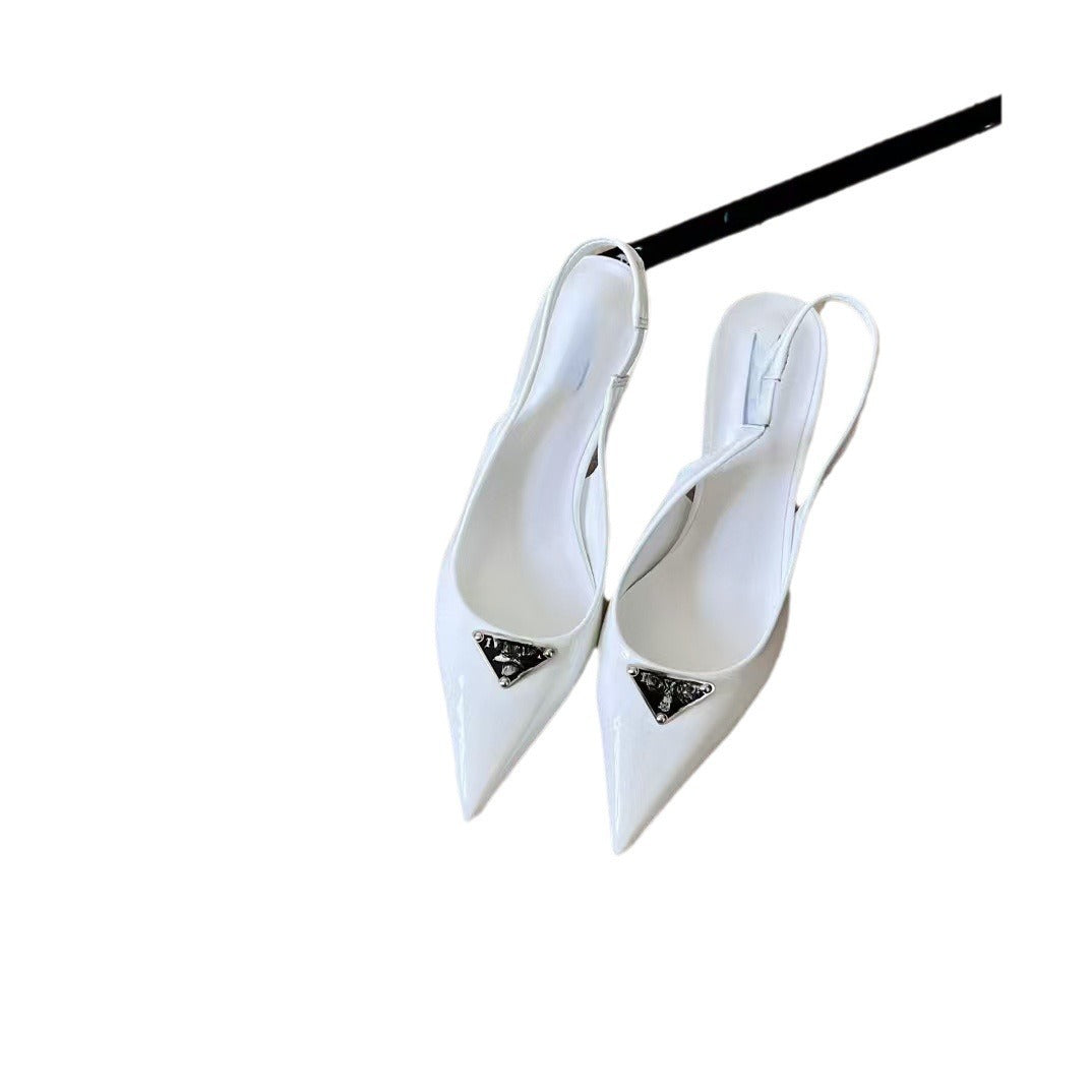 2025 Nueva P Family Triangle Logo Sandalias huecas en la espalda, tacones altos de moda con punta de corte poco profundo, zapatillas de tira trasera Fashion