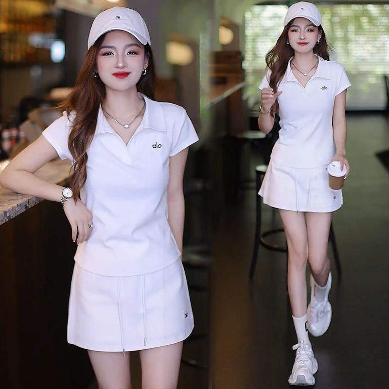 Traje casual de moda para mujer, nuevo conjunto de polo de moda con cuello de manga corta y falda de dos piezas para el verano 2026,