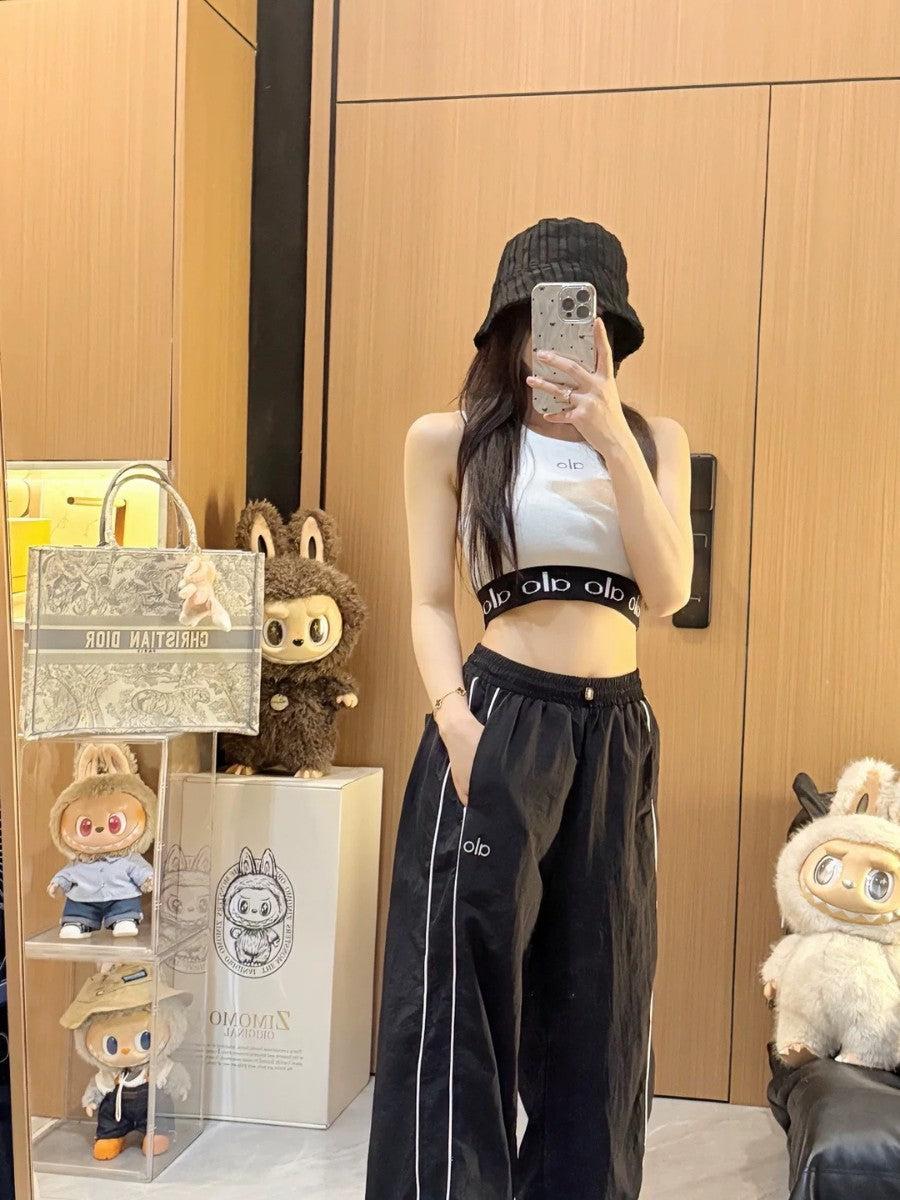 Nuevo verano camiseta deportiva casual sin mangas I-line para mujer slim slim sliming short ribbed con almohadillas de sujetador y camiseta de yoga
