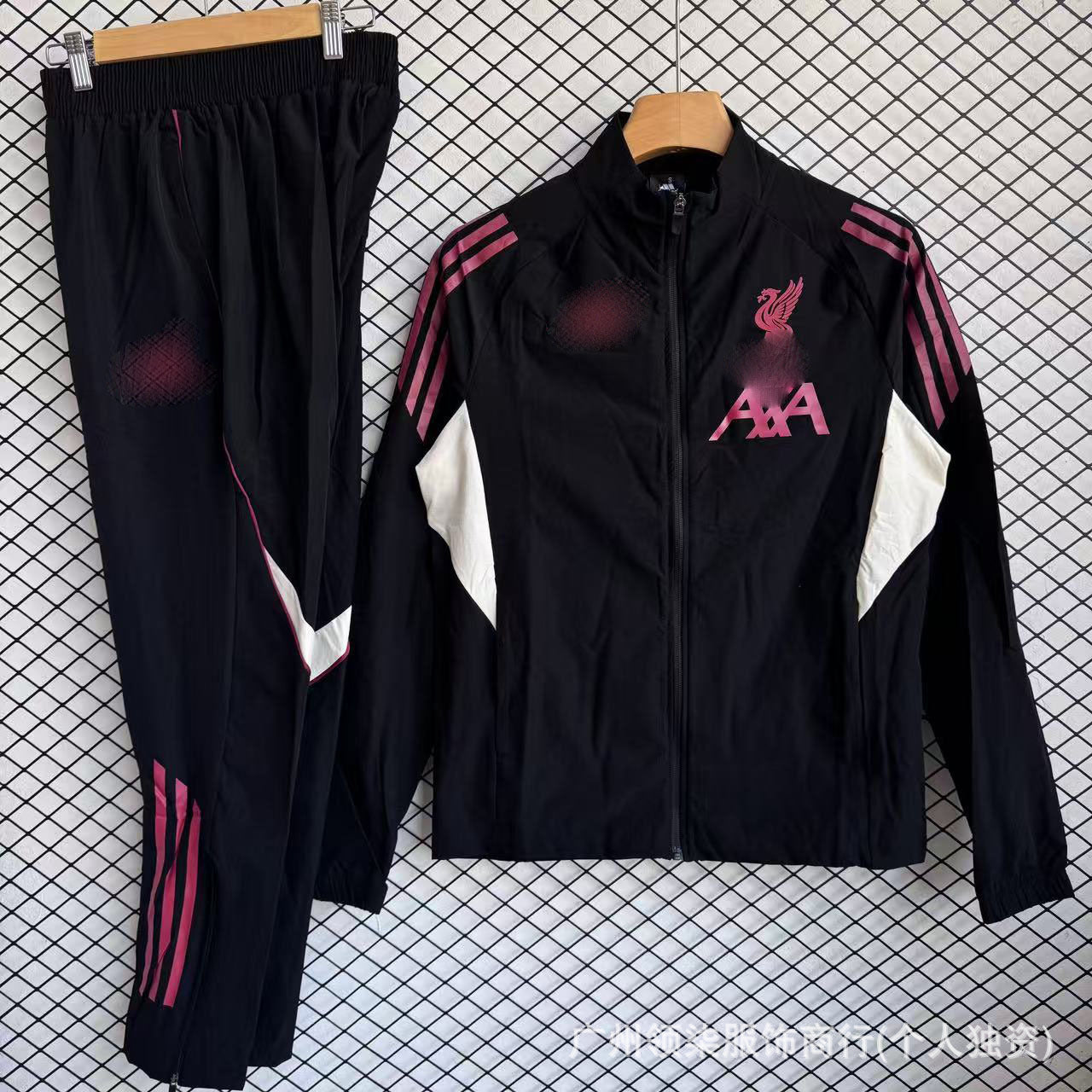 Nuevo equipamiento de fútbol, conjunto de chaquetas impermeables impermeables y de moda del Arsenal para entrenamiento español