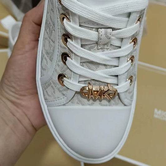 Embalaje de alta versión, suela plana completa, zapatos sencillos ultraligeros y cómodos, productos de mujer en Guangzhou, uno a uno de alta calidad dentro y exterior, cuero completo comercio exterior