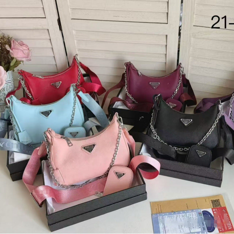 Crescent Bag Bolsa de mujer 2025 Nueva bolsa cruzada de alta gama versátil para desplazamientos informales de un solo hombro