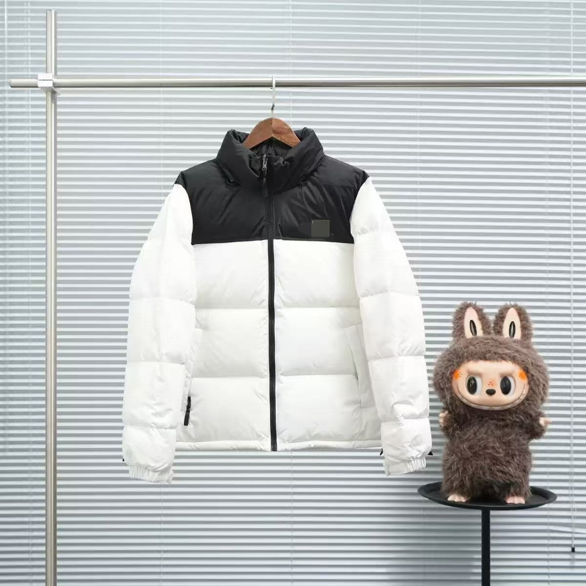 Gesteppte TNF-Jacken und -Westen | Diverse Designs