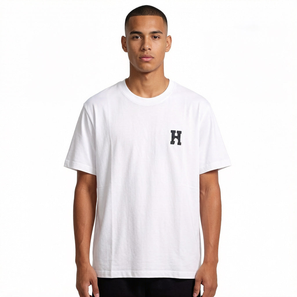 Camiseta HERM | Manga Corta Bordada | Luxury Markt