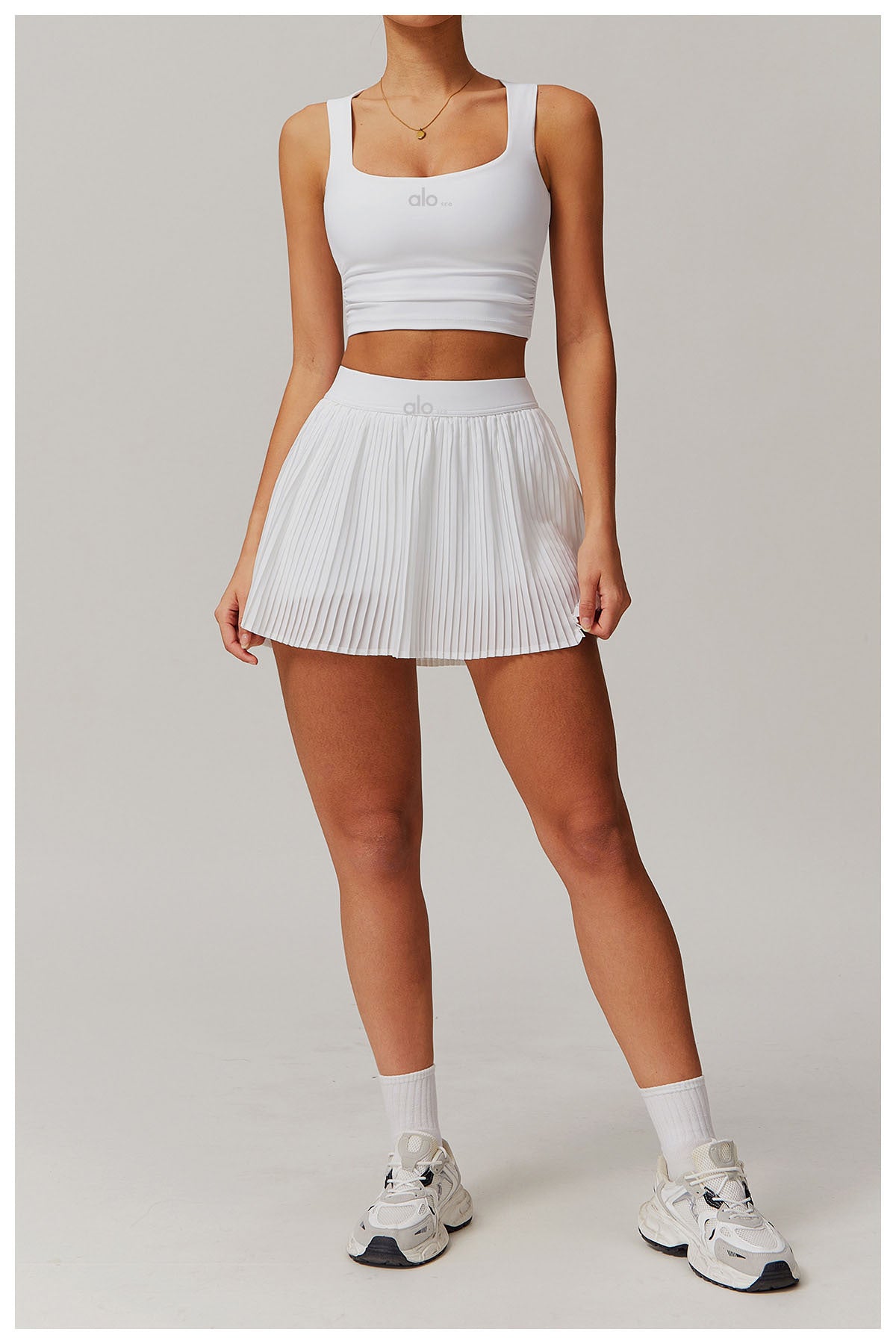 Conjunto de falda de tenis de ALOSCO, set de yoga para exteriores, camiseta de sujetadores de dos piezas, falda deportiva antideslizante de secado rápido