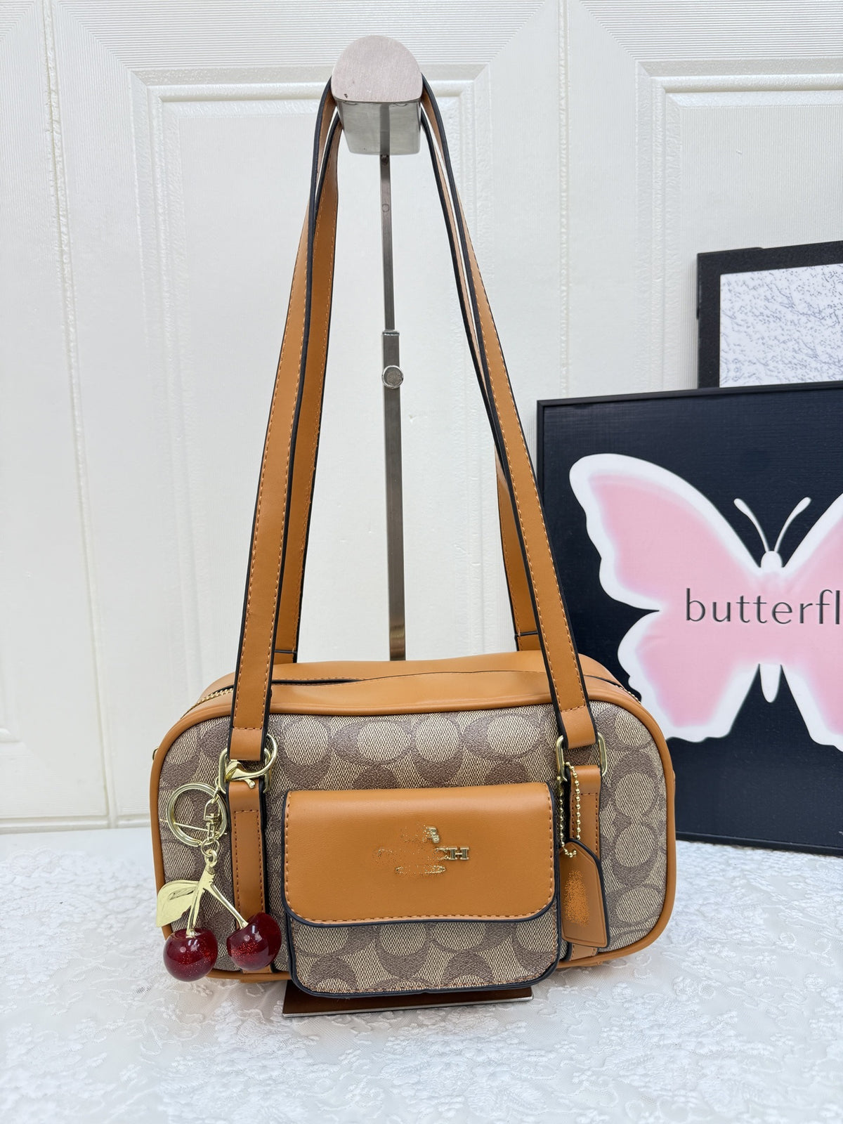 Elegant Women's Shoulder Bag | Fashionable Wide-Strap Crossbody for Commuting | No Box