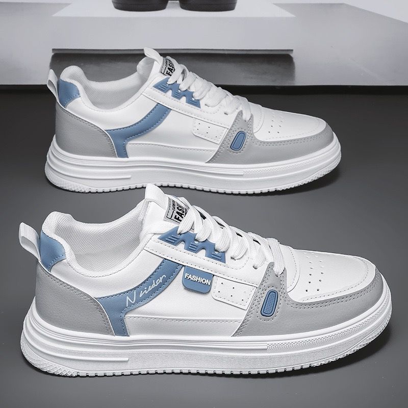 Zapatos Little White para hombre 2024 Nuevos zapatos transpirables de verano Marca de moda Calzado casual de cuero versátil Zapatos blancos de hombre Zapatillas deportivas